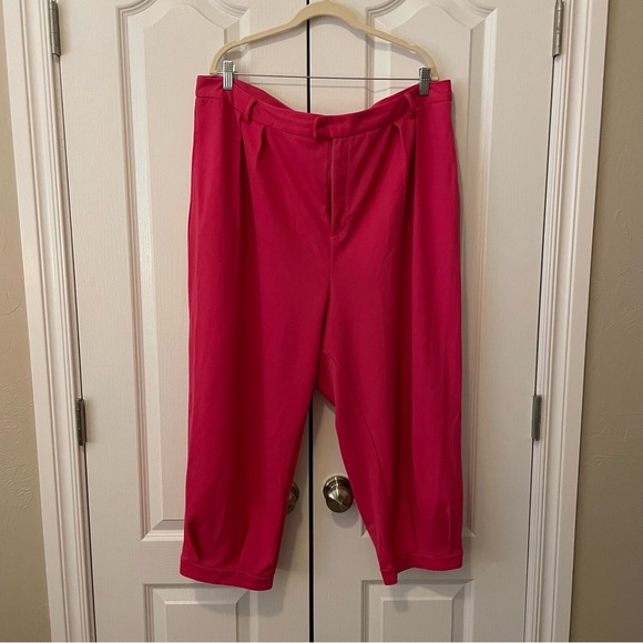 SHEIN Plus Fold Pleated Cropped Trousers 4X / 22 - Picture 3 of 4